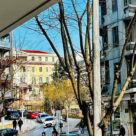 Convenience Spot @ Dragoumi Apartament *